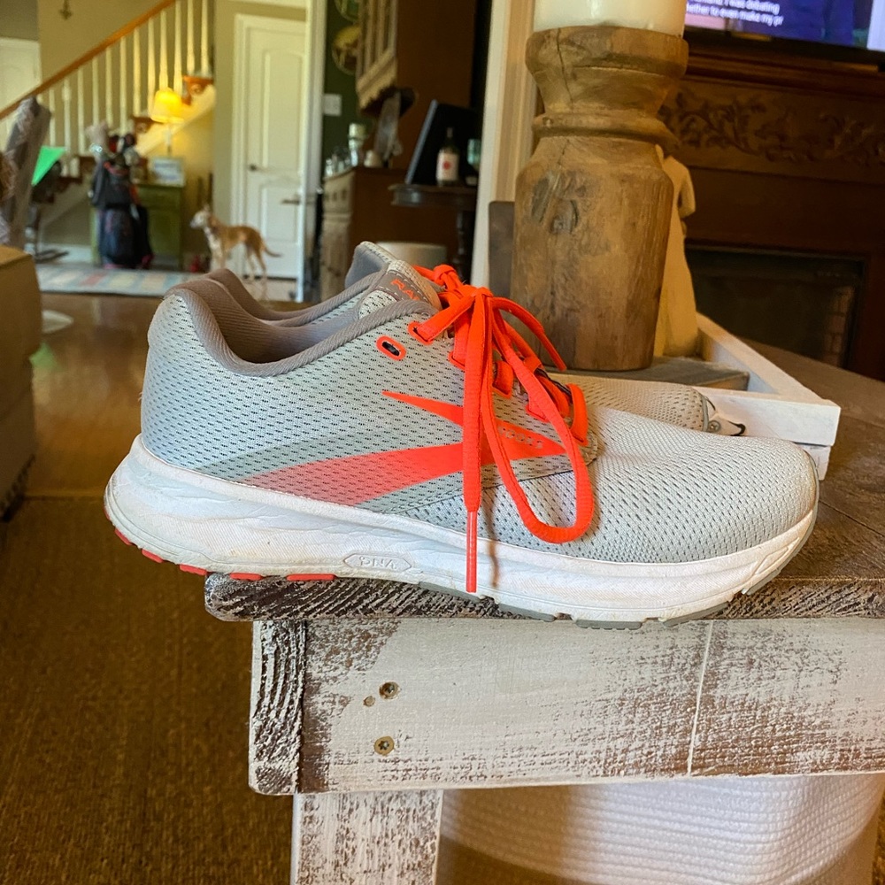 Brooks Range❤️SOLD